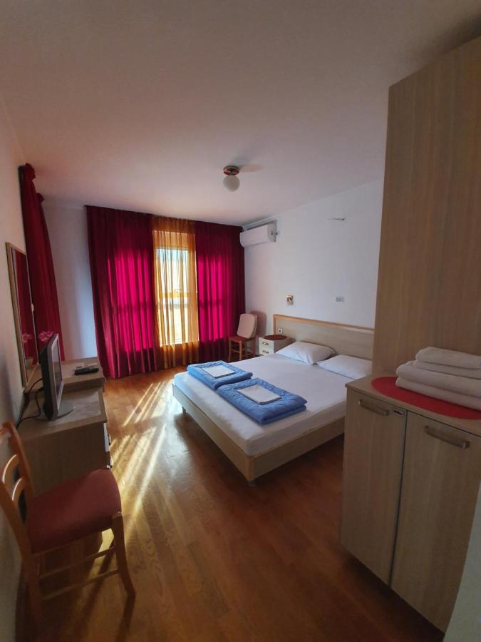 Apartments Boreta Budva Buitenkant foto